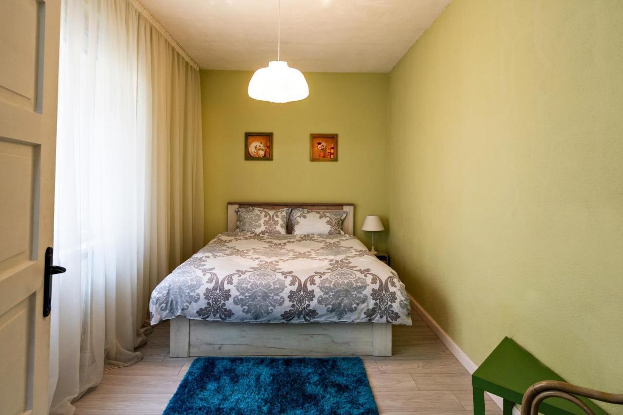 Sunrise Republicii Apartment